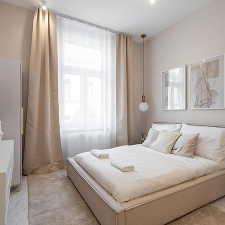 W35- Boutique Apartments, Best Location By Bqa Budapest Exterior photo